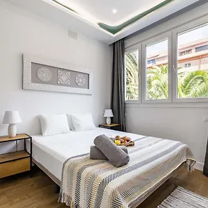 https://soho-deluxe-center.1costadelsol.com